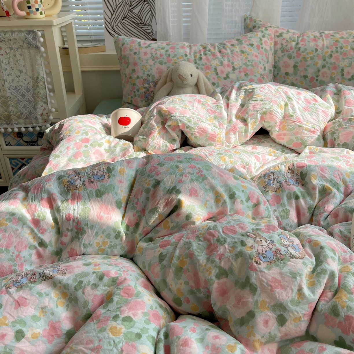 91家纺网 家纺一手货源 找家纺 初念 2026新款A类小清新古法简约水洗棉四件套 小兔岛