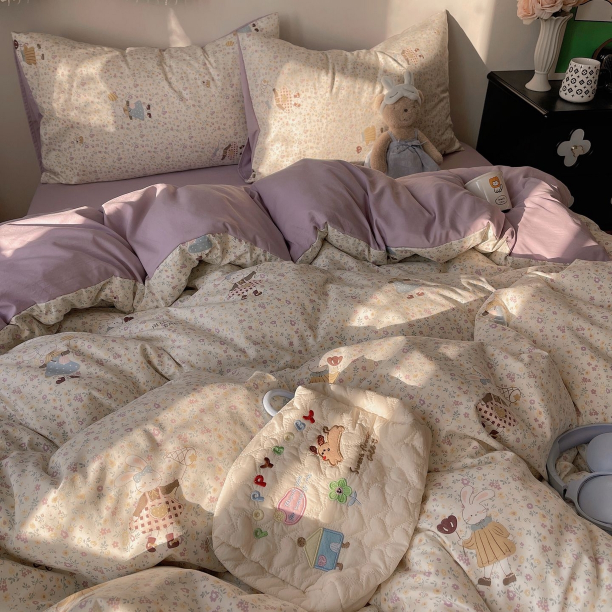 91家纺网 家纺一手货源 找家纺 初念 2026新款A类小清新古法简约水洗棉四件套 小兔莉莉