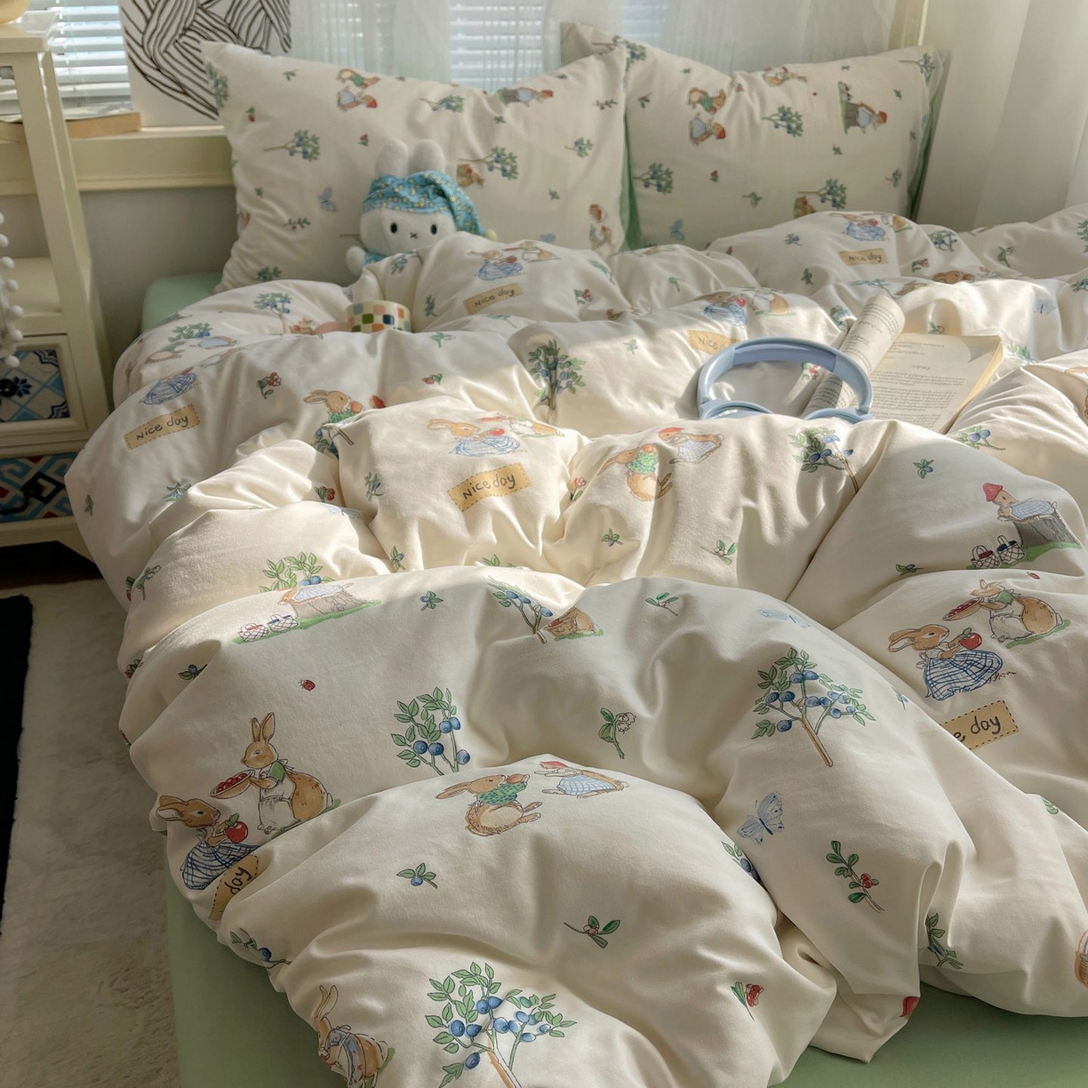 91家纺网 家纺一手货源 找家纺 初念 2026新款A类小清新古法简约水洗棉四件套 小兔弦音