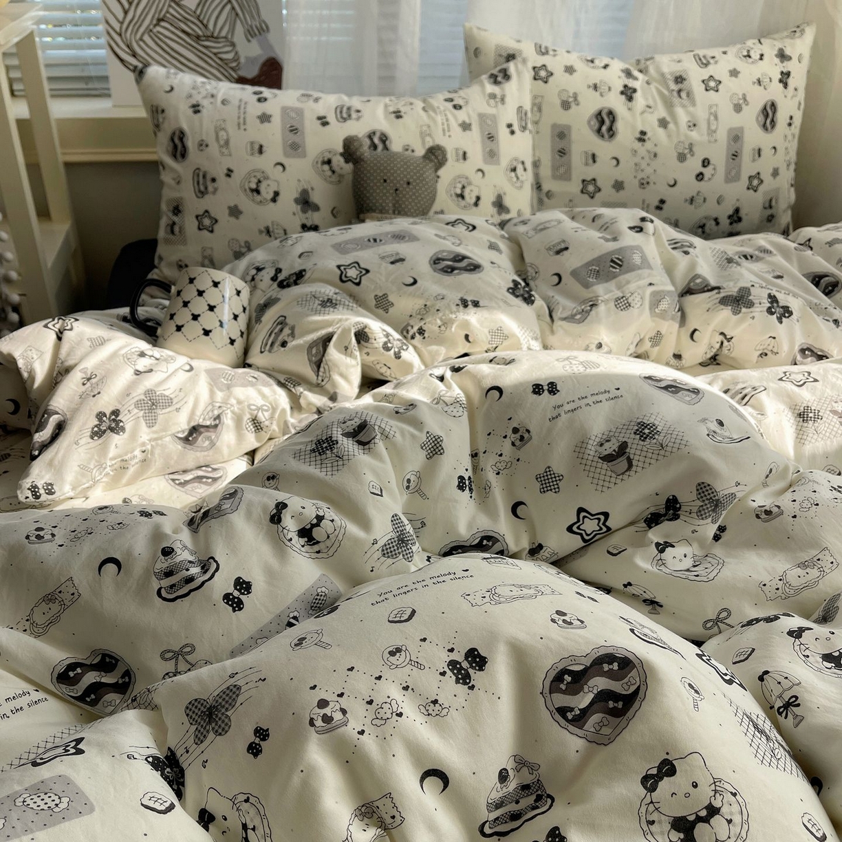 91家纺网 家纺一手货源 找家纺 初念 2026新款A类小清新古法简约水洗棉四件套 心之旋律