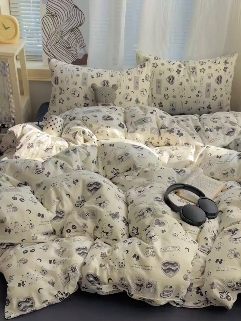 91家纺网 家纺一手货源 找家纺 初念 2026新款A类小清新古法简约水洗棉四件套 心之旋律