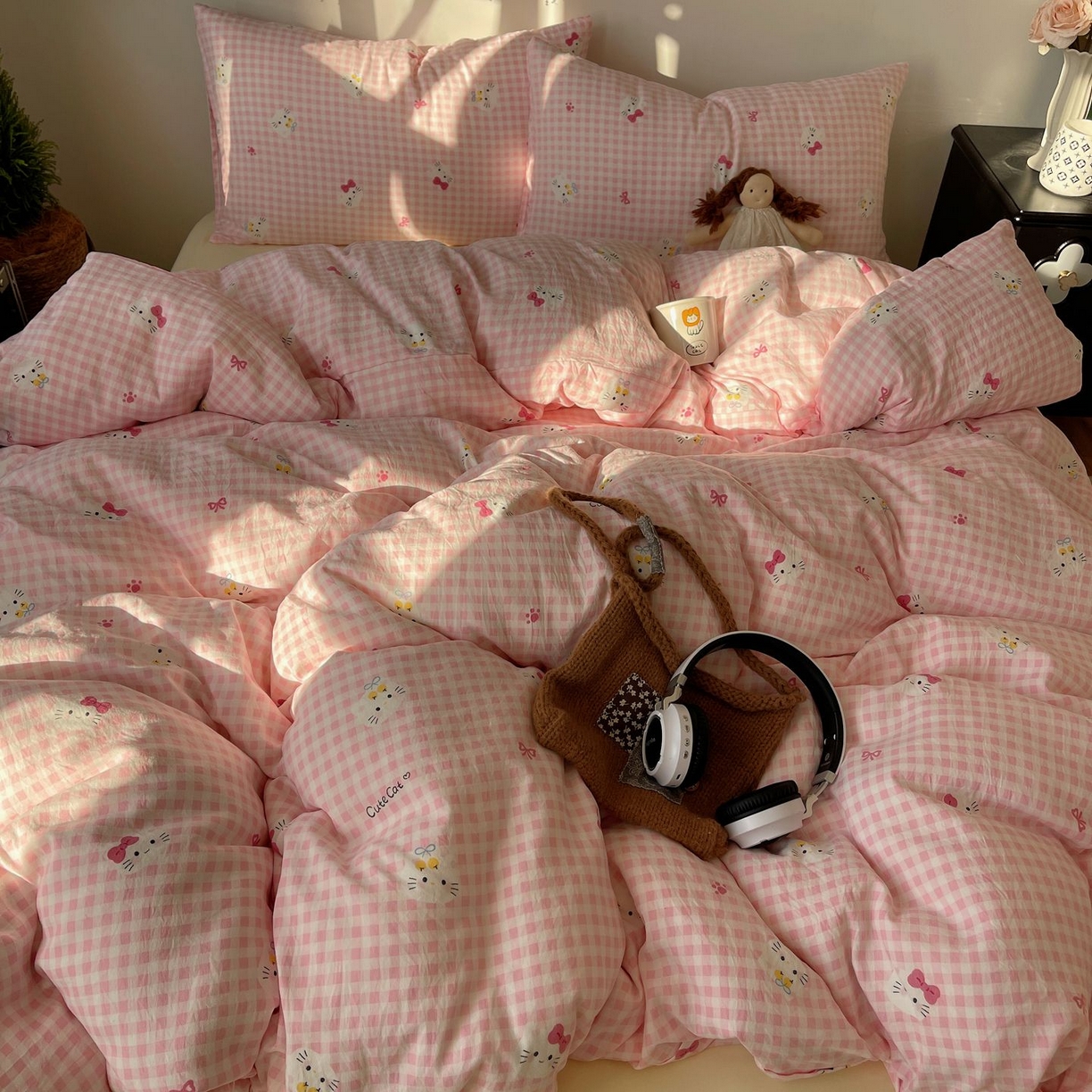 91家纺网 家纺一手货源 找家纺 初念 2026新款A类小清新古法简约水洗棉四件套 宅宅猫爪-粉