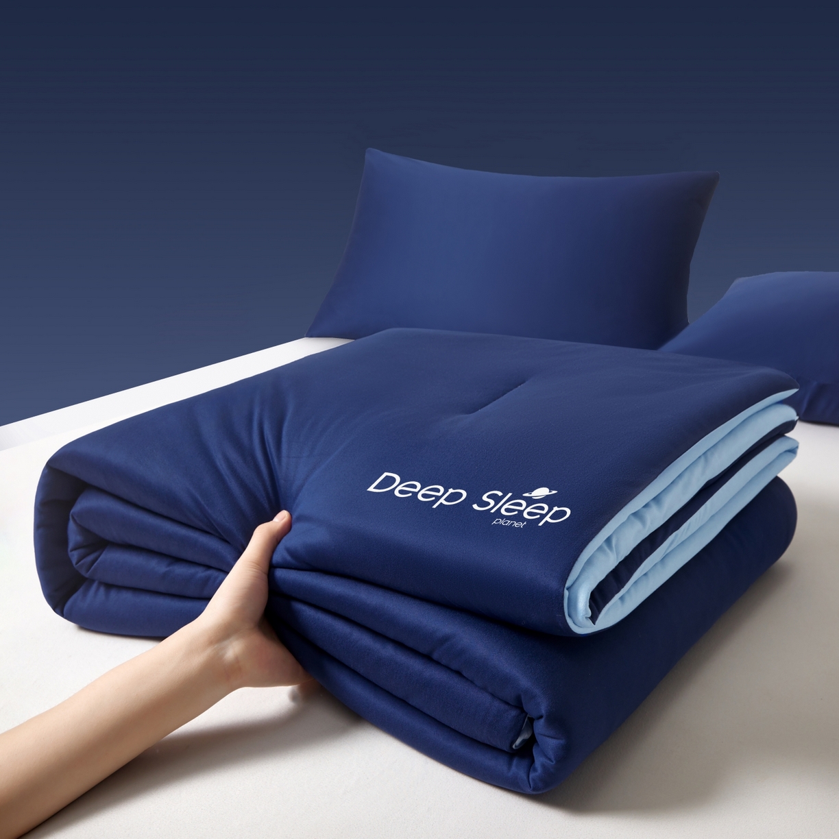 91家纺网 家纺一手货源 找家纺 老帅的工厂店 2026新款针织棉深睡控温夏被系列-系列二 深睡蓝