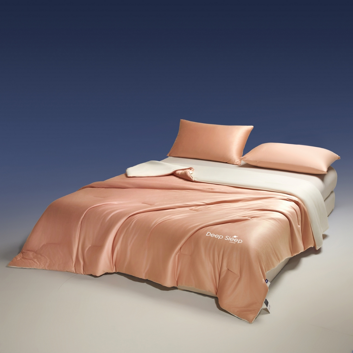 91家纺网 家纺一手货源 找家纺 老帅的工厂店 2026新款针织棉深睡控温夏被系列-系列二 柔雾橙