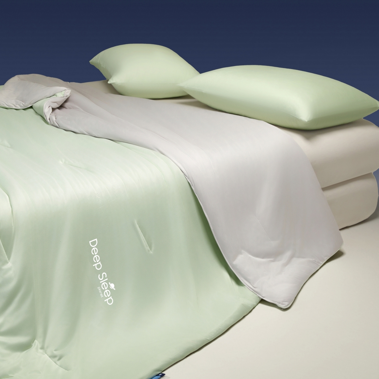 91家纺网 家纺一手货源 找家纺 老帅的工厂店 2026新款针织棉深睡控温夏被系列-系列二 冰酪青