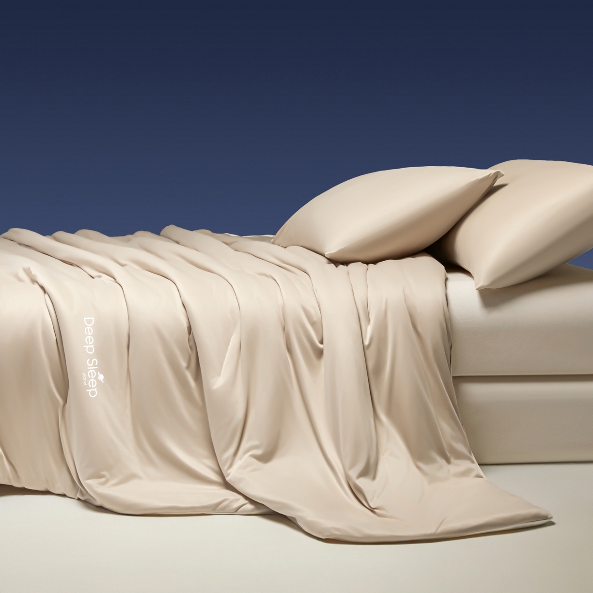 91家纺网 家纺一手货源 找家纺 老帅的工厂店 2026新款针织棉深睡控温夏被系列-系列二 杏仁咖