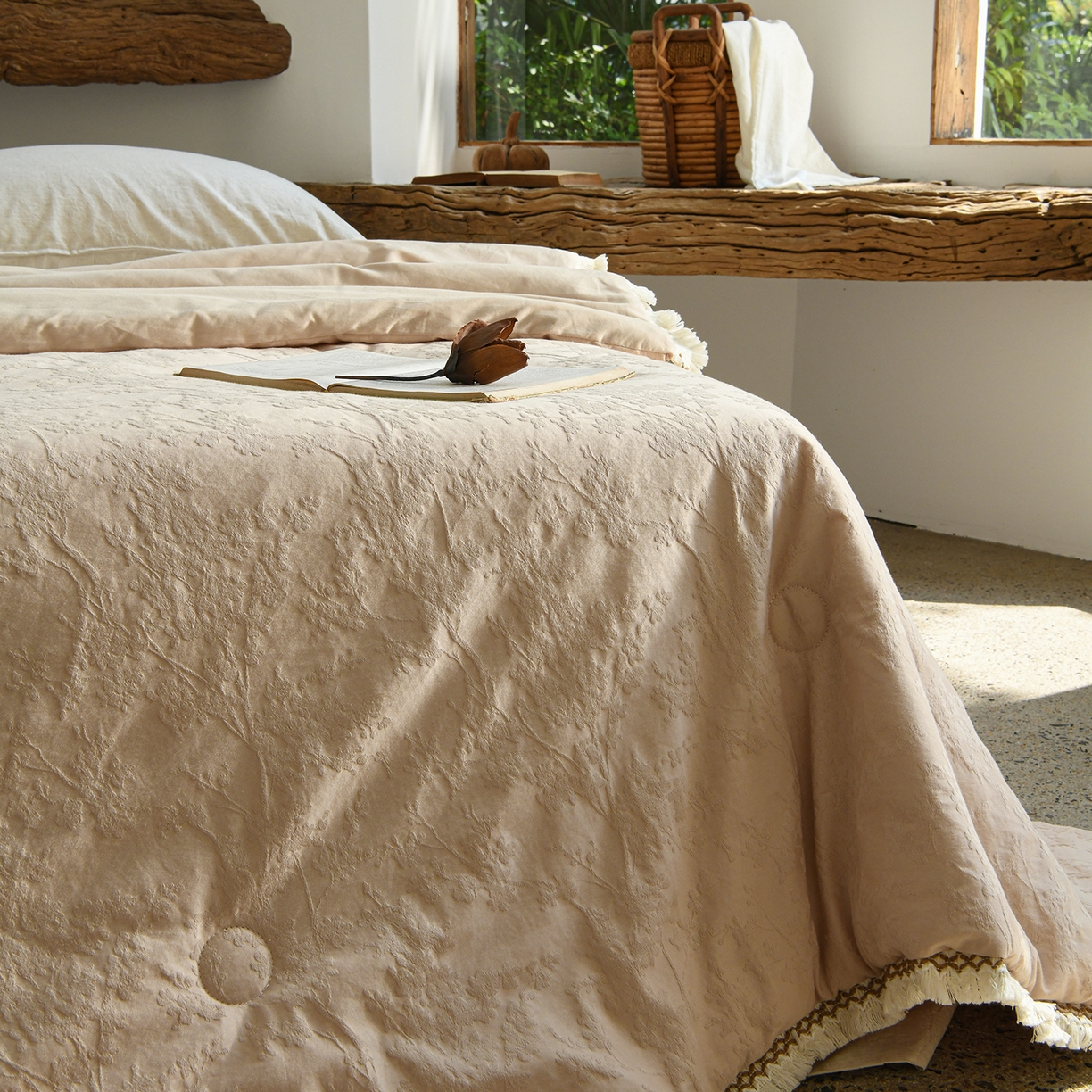 91家纺网 家纺一手货源 找家纺 （总）松色家居 2026新款全棉大豆春秋被被子被芯-落月消愁-香槟