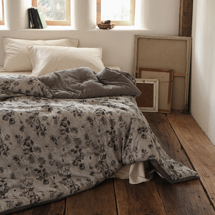 91家纺网 家纺一手货源 找家纺 （总）松色家居 2026新款全棉大豆冬被被子被芯-墨玫幽境-灰