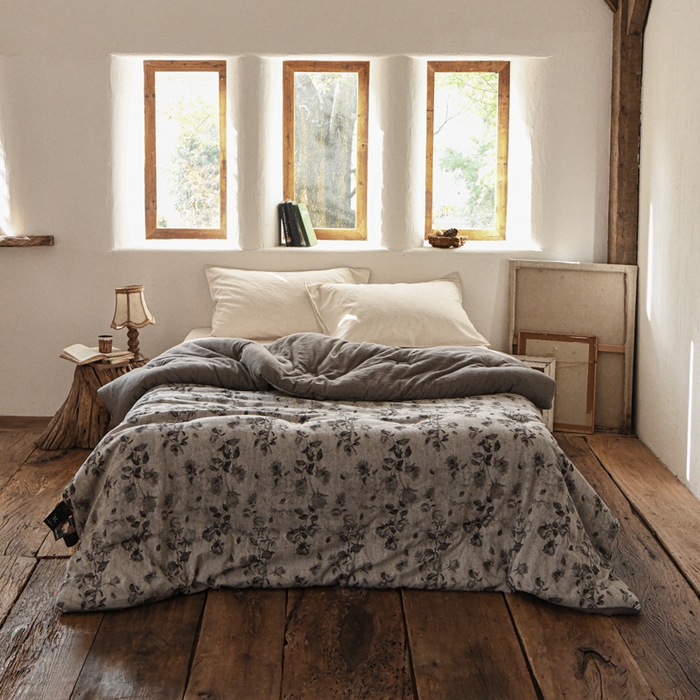 91家纺网 家纺一手货源 找家纺 （总）松色家居 2026新款全棉大豆冬被被子被芯-墨玫幽境-灰