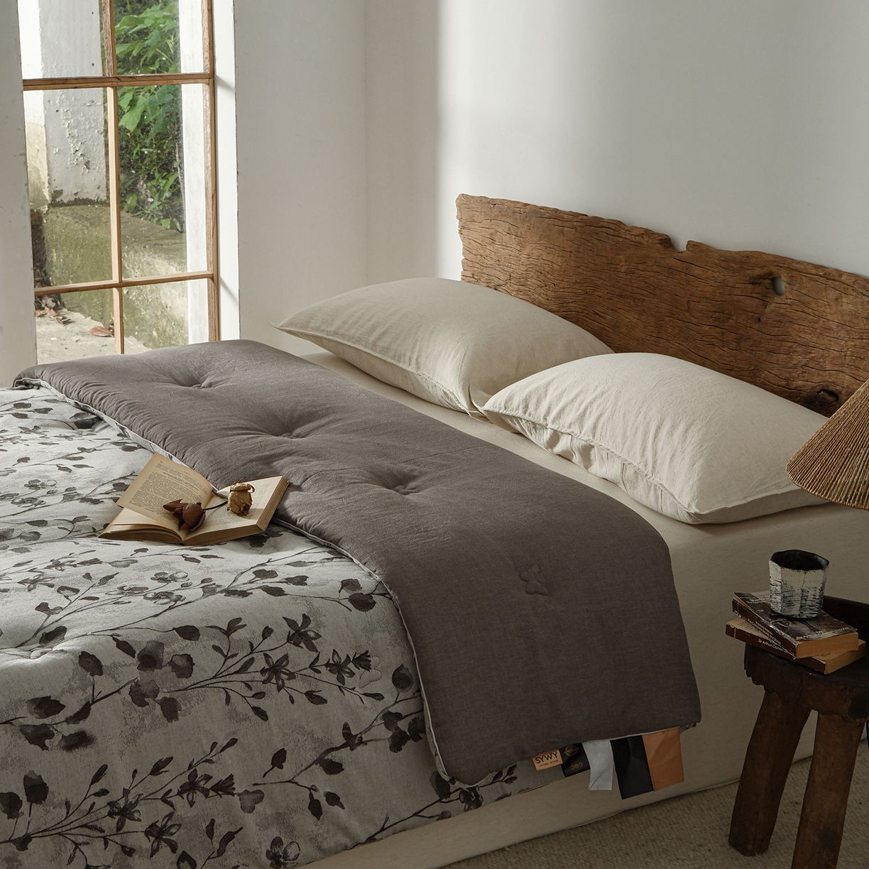 91家纺网 家纺一手货源 找家纺 （总）松色家居 2026新款全棉大豆冬被被子被芯-墨叶垂枝-灰