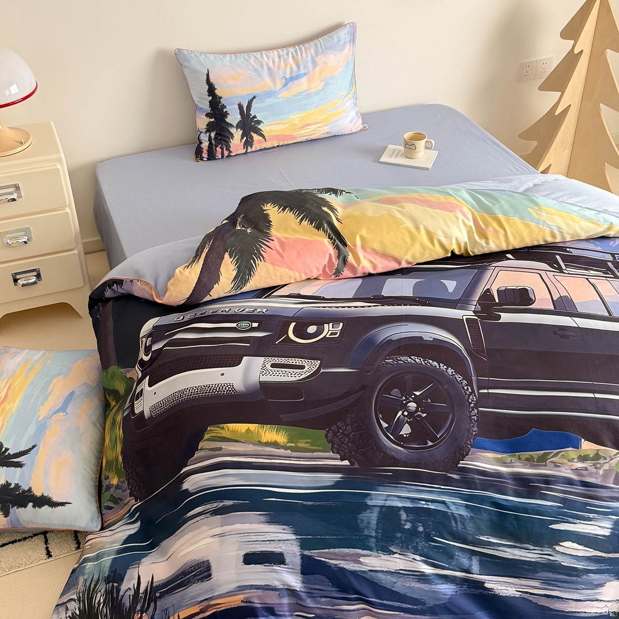 91家纺网 家纺一手货源 找家纺 （总）西西家居 2026新款100支澳棉数码印花独家专版数码汽车系列四件套--卫士