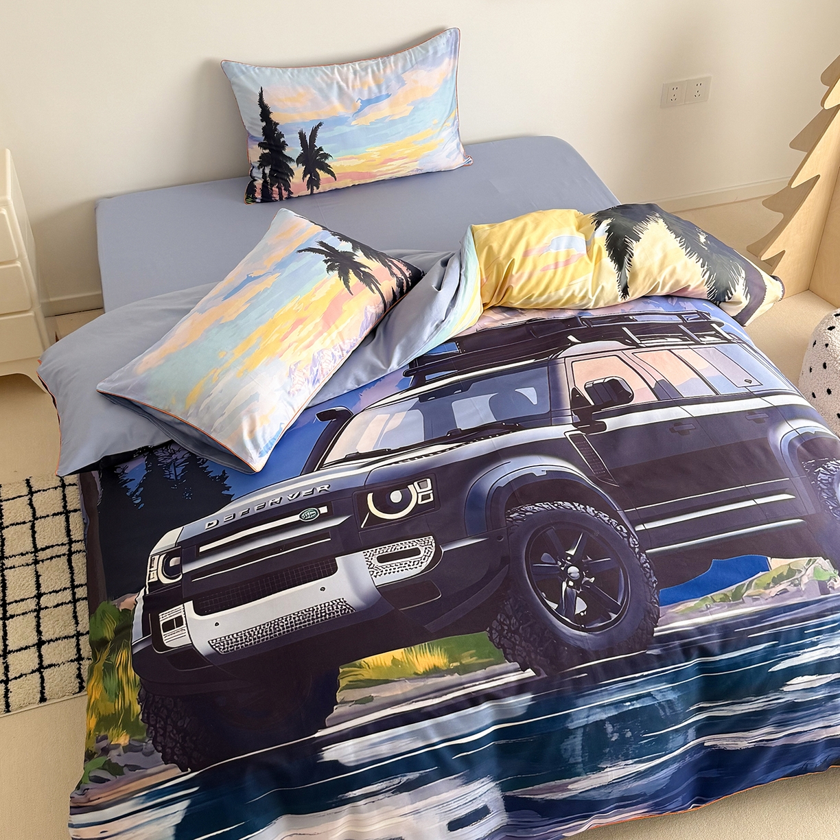 91家纺网 家纺一手货源 找家纺 （总）西西家居 2026新款100支澳棉数码印花独家专版数码汽车系列四件套--卫士