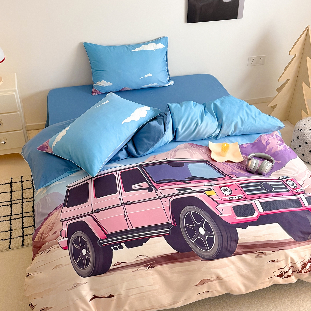 91家纺网 家纺一手货源 找家纺 （总）西西家居 2026新款100支澳棉数码印花独家专版数码汽车系列四件套--穿越沙漠