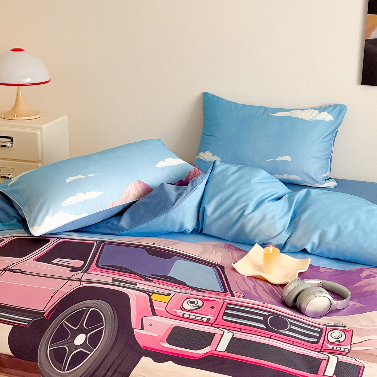 91家纺网 家纺一手货源 找家纺 （总）西西家居 2026新款100支澳棉数码印花独家专版数码汽车系列四件套--穿越沙漠