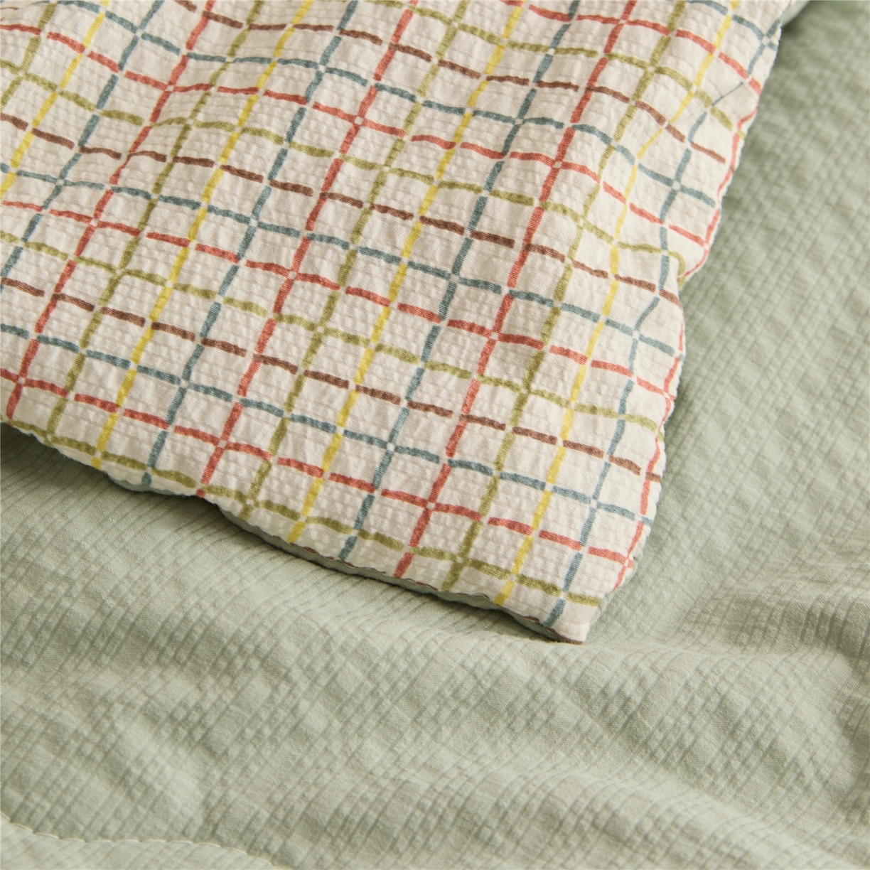 91家纺网 家纺一手货源 找家纺 艺菲阁家纺 2026新款泡芙棉夏被夏凉被空调被 春日马卡龙