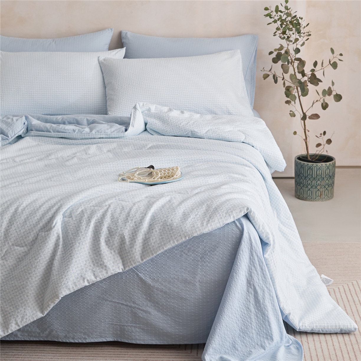 91家纺网 家纺一手货源 找家纺 艺菲阁家纺 2026新款泡芙棉夏被夏凉被空调被 可可蓝格