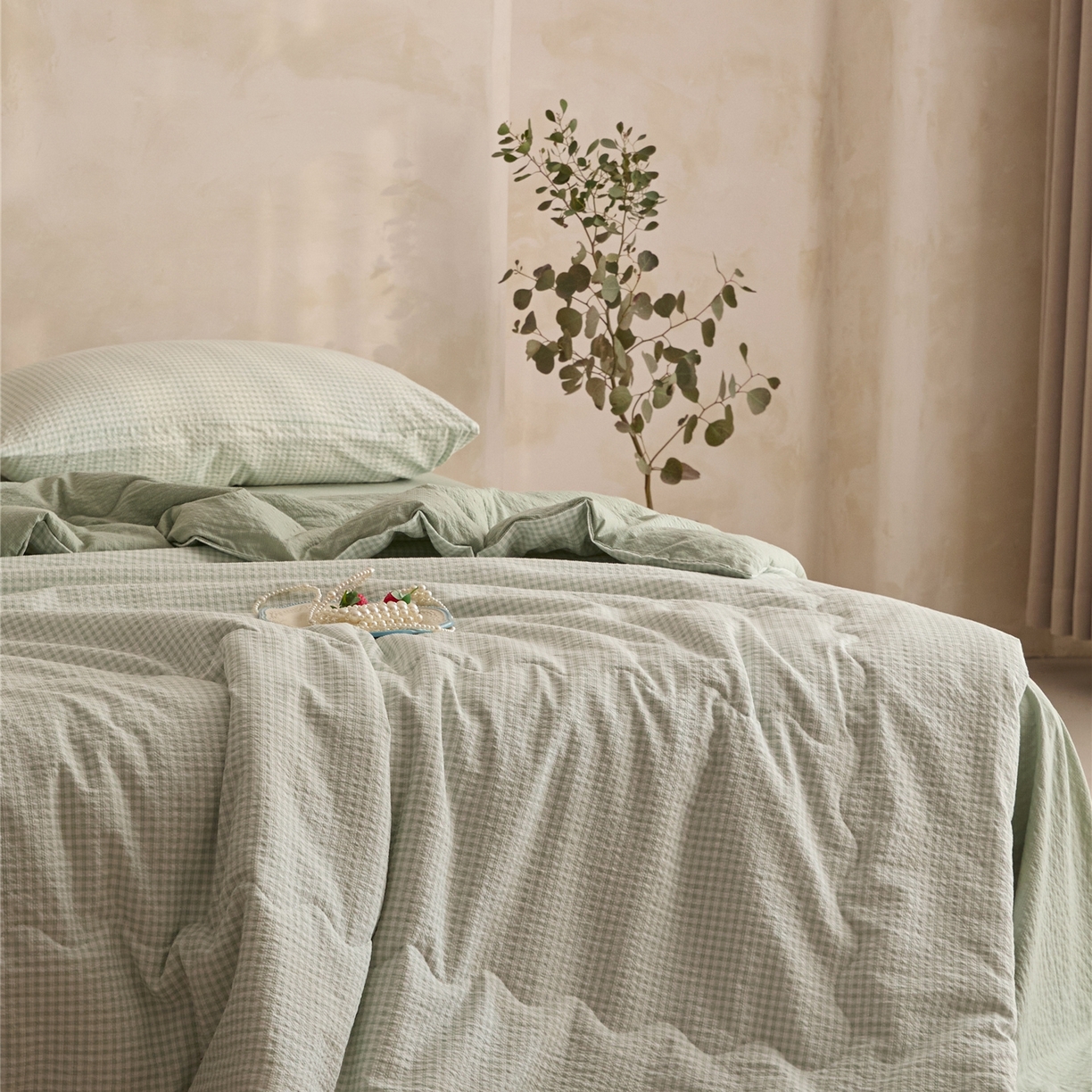 91家纺网 家纺一手货源 找家纺 艺菲阁家纺 2026新款泡芙棉夏被夏凉被空调被 可可绿格