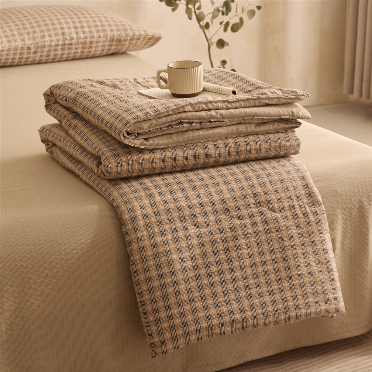 91家纺网 家纺一手货源 找家纺 艺菲阁家纺 2026新款泡芙棉夏被夏凉被空调被 古典格