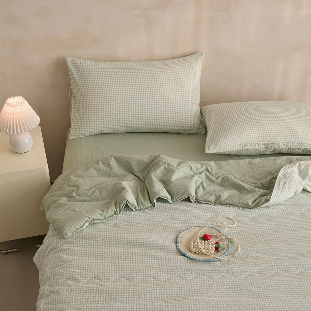 91家纺网 家纺一手货源 找家纺 艺菲阁家纺 2026新款泡芙棉夏被夏凉被空调被 可可绿格