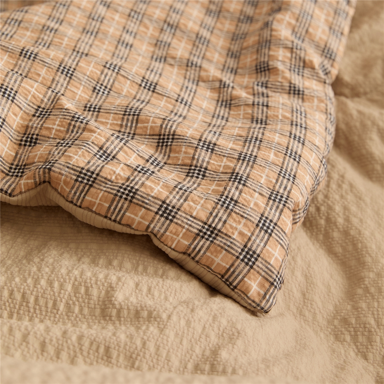 91家纺网 家纺一手货源 找家纺 艺菲阁家纺 2026新款泡芙棉夏被夏凉被空调被 古典格