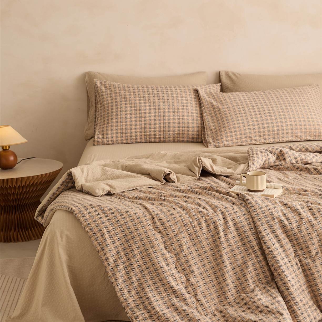 91家纺网 家纺一手货源 找家纺 艺菲阁家纺 2026新款泡芙棉夏被夏凉被空调被 古典格