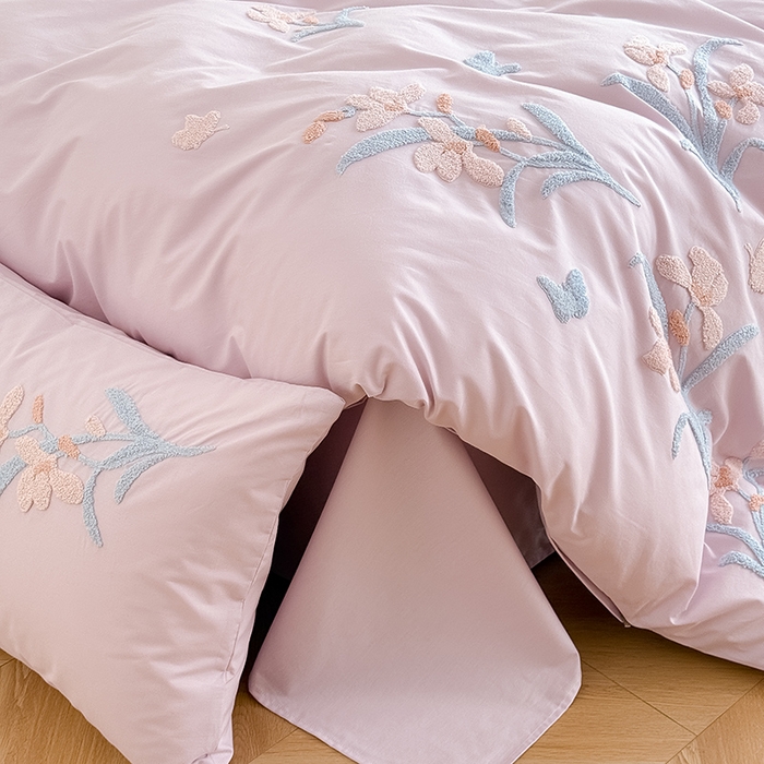 91家纺网 家纺一手货源 找家纺 Mr.pig猪先生水洗棉 2026新款全棉水洗棉毛巾绣四件套（展示价格为控价，实际价格请联系客服 墨染-微微紫