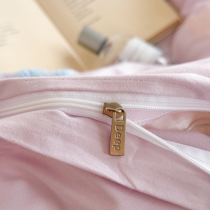 91家纺网 家纺一手货源 找家纺 Mr.pig猪先生水洗棉 2026新款全棉水洗棉毛巾绣四件套（展示价格为控价，实际价格请联系客服 墨染-微微紫