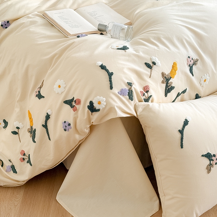 91家纺网 家纺一手货源 找家纺 Mr.pig猪先生水洗棉 2026新款全棉水洗棉毛巾绣四件套（展示价格为控价，实际价格请联系客服 花絮-杏仁白