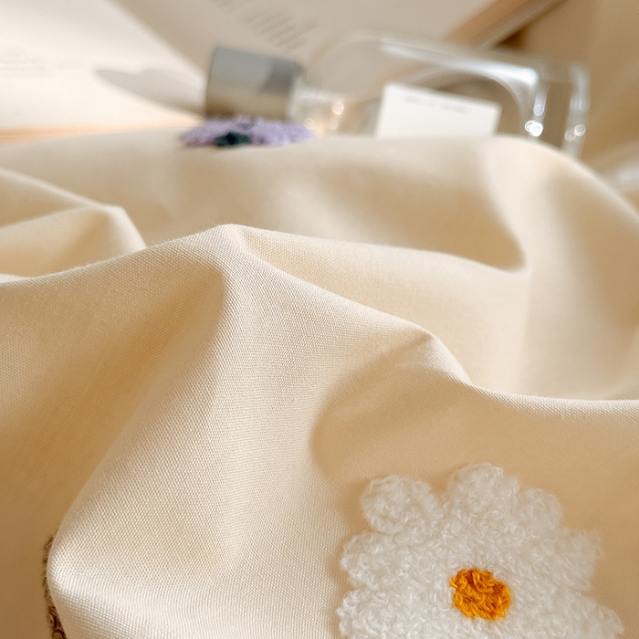 91家纺网 家纺一手货源 找家纺 Mr.pig猪先生水洗棉 2026新款全棉水洗棉毛巾绣四件套（展示价格为控价，实际价格请联系客服 花絮-杏仁白