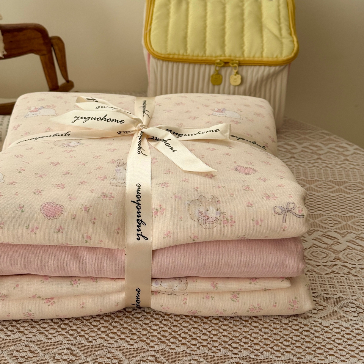 91家纺网 家纺一手货源 找家纺 于果 2026新款全棉纯棉双层纱四件套 卷耳小姐