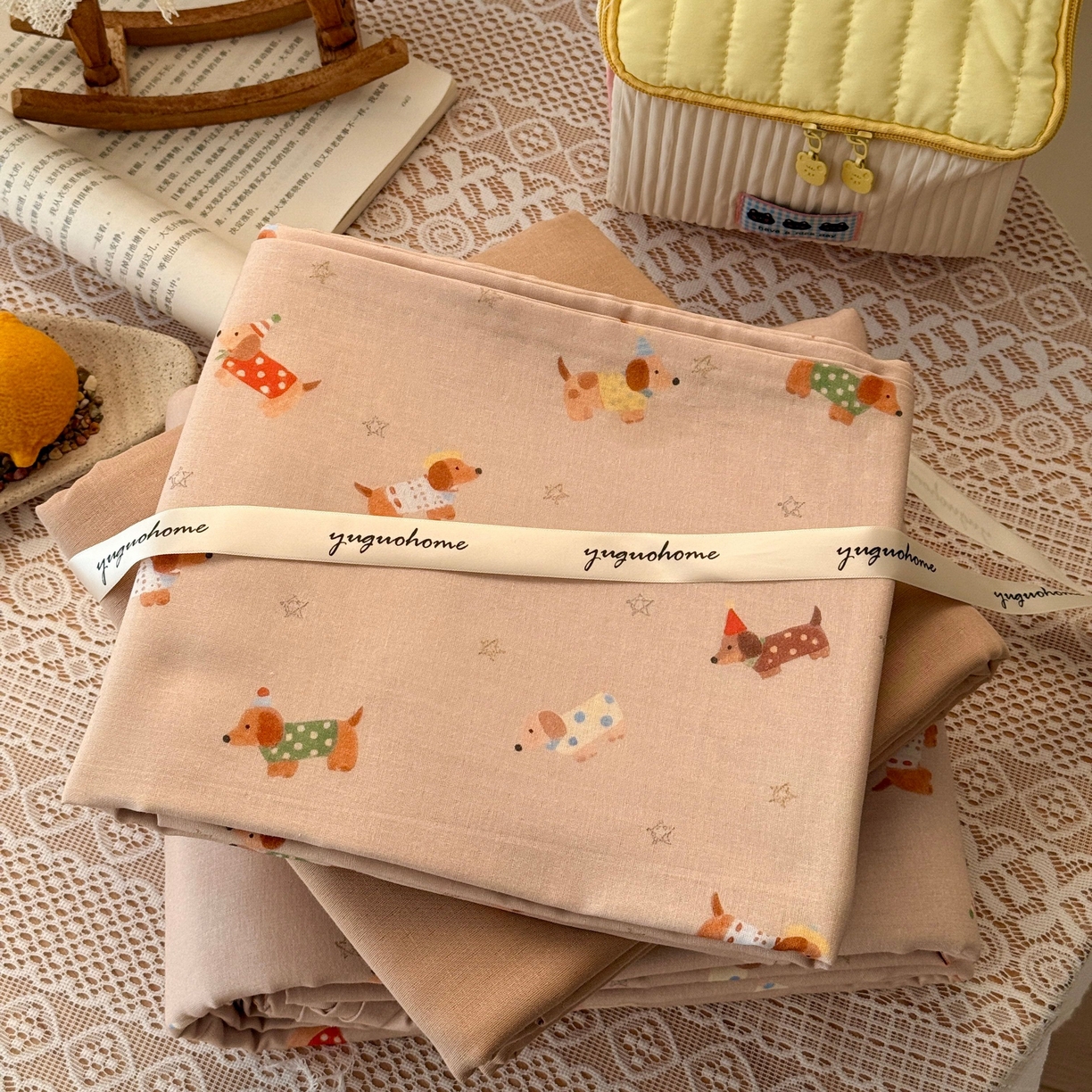 91家纺网 家纺一手货源 找家纺 于果 2026新款全棉纯棉双层纱四件套 腊肠狗咖