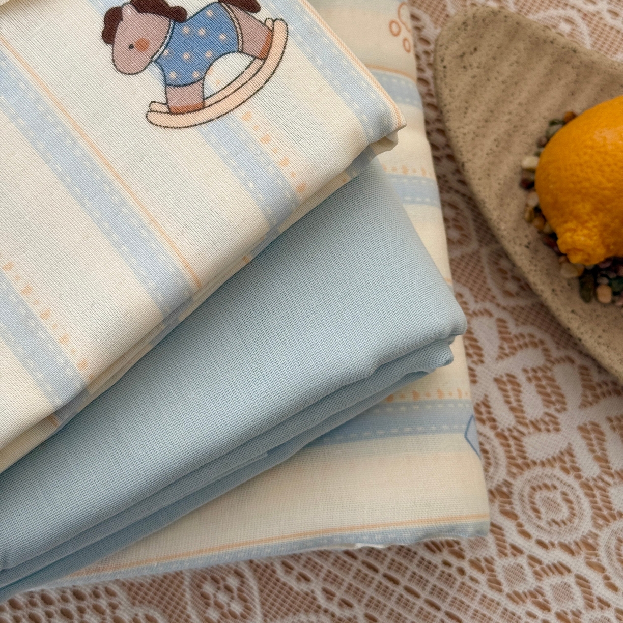 91家纺网 家纺一手货源 找家纺 于果 2026新款全棉纯棉双层纱四件套 跷跷马