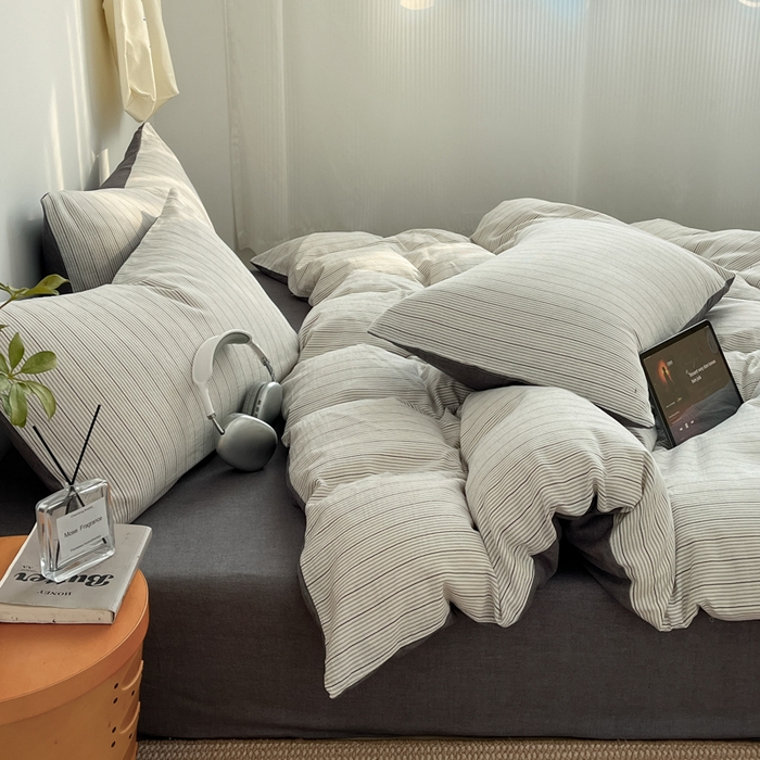 91家纺网 家纺一手货源 找家纺 莱茵家居 2026新款A类全棉色织日系芝麻锻纹套件-暮云系列 暮云-白灰