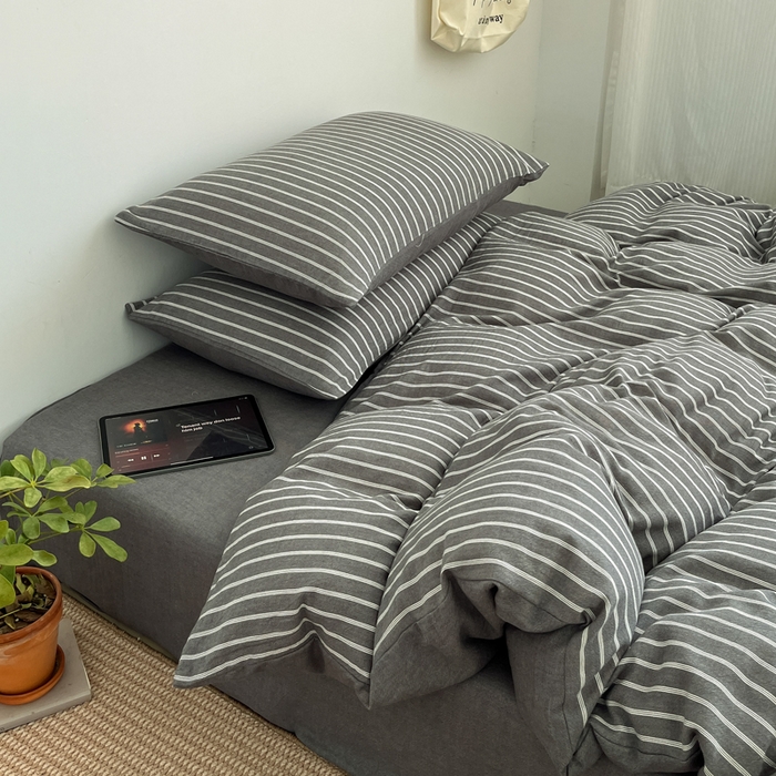 91家纺网 家纺一手货源 找家纺 莱茵家居 2026新款A类全棉色织日系芝麻锻纹套件-暮云系列 暮云-灰白