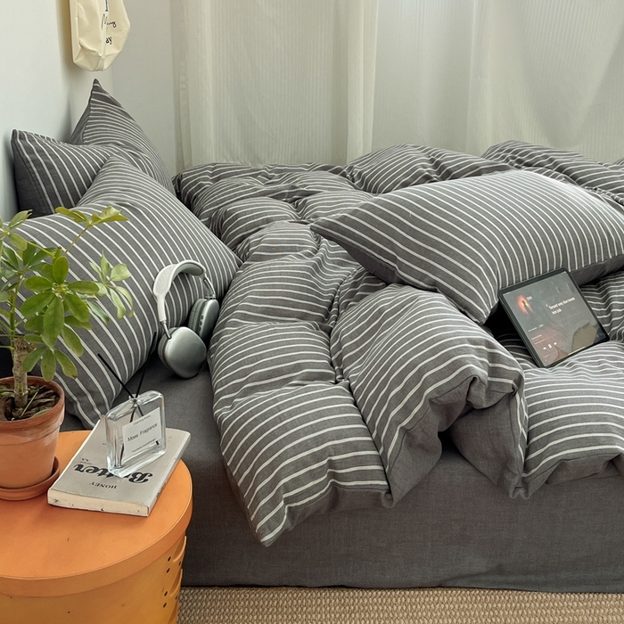 91家纺网 家纺一手货源 找家纺 莱茵家居 2026新款A类全棉色织日系芝麻锻纹套件-暮云系列 暮云-灰白