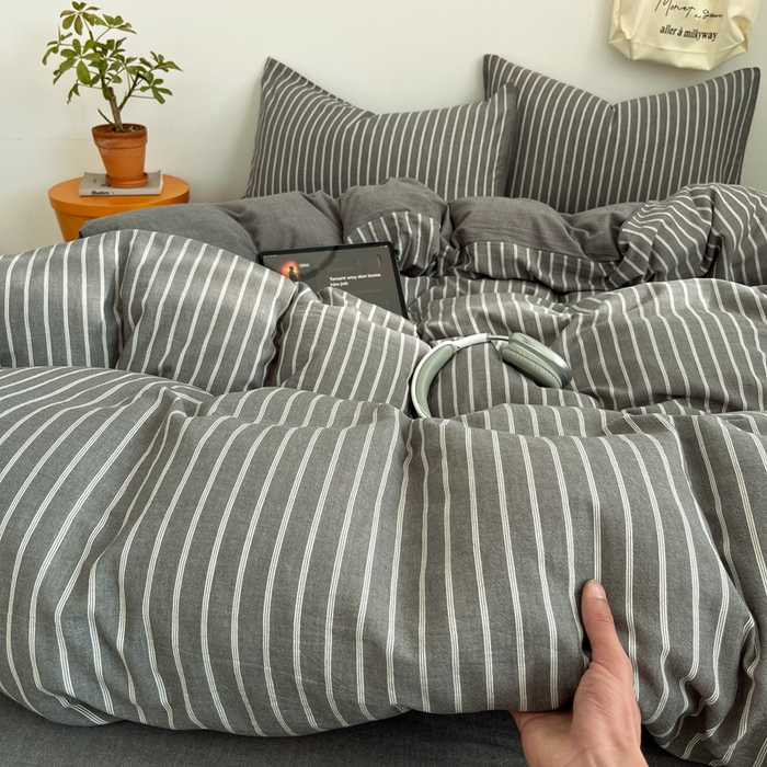 91家纺网 家纺一手货源 找家纺 莱茵家居 2026新款A类全棉色织日系芝麻锻纹套件-暮云系列 暮云-灰白