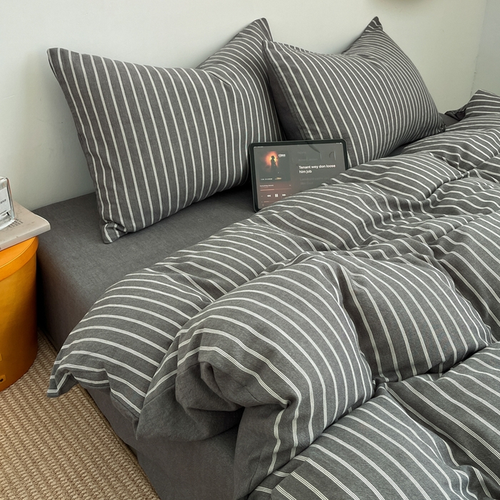 91家纺网 家纺一手货源 找家纺 莱茵家居 2026新款A类全棉色织日系芝麻锻纹套件-暮云系列 暮云-灰白