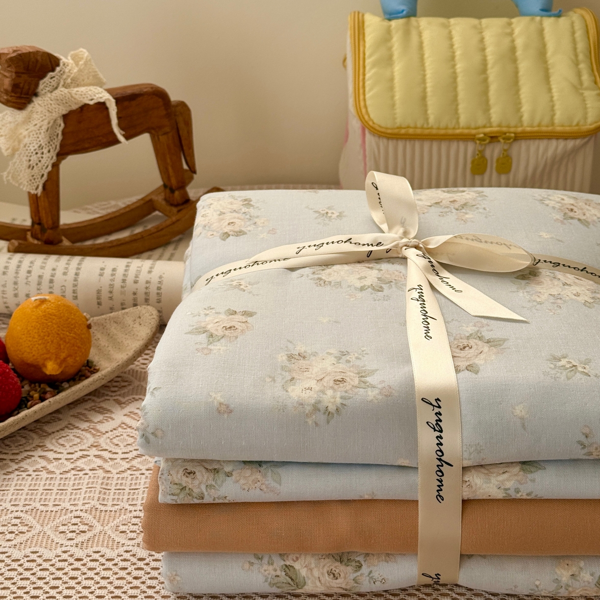 91家纺网 家纺一手货源 找家纺 于果 2026新款全棉纯棉双层纱四件套 夏日牡丹蓝