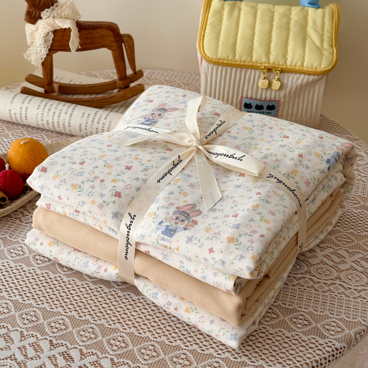 91家纺网 家纺一手货源 找家纺 于果 2026新款全棉纯棉双层纱四件套 长耳兔