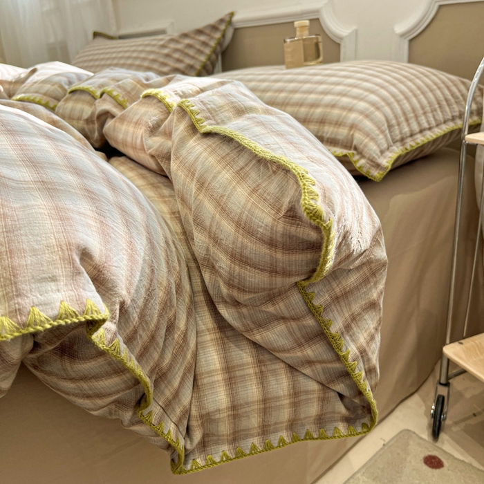 91家纺网 家纺一手货源 找家纺 （总）莱茵家居 2026新款A类全棉色织水洗棉格子贝壳边套件-愫格系列