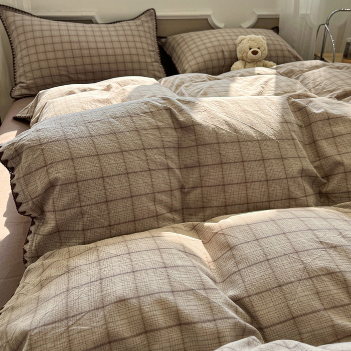 91家纺网 家纺一手货源 找家纺 莱茵家居 2026新款A类全棉色织水洗棉格子贝壳边套件-愫格系列 愫格-琥珀