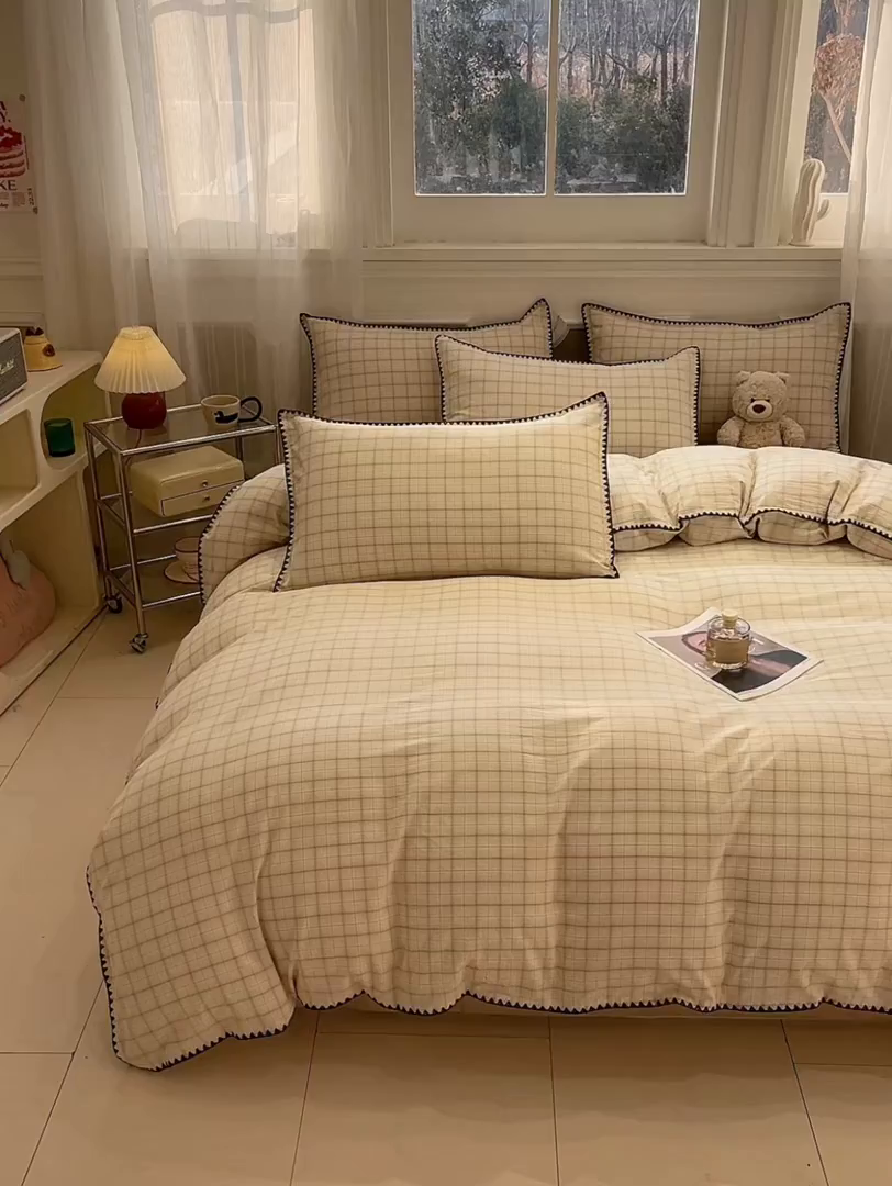 91家纺网 家纺一手货源 找家纺 莱茵家居 2026新款A类全棉色织水洗棉格子贝壳边套件-愫格系列 愫格-栗棕