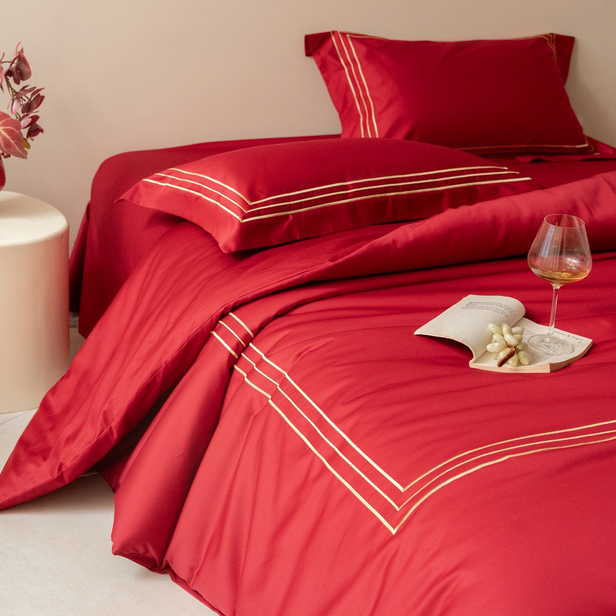 91家纺网 家纺一手货源 找家纺 （总）安力森/诚臻酒店用品 2026新款结婚被套四件套婚庆纯棉全棉红色被套床单床上用品床笠月光欢喜刺绣