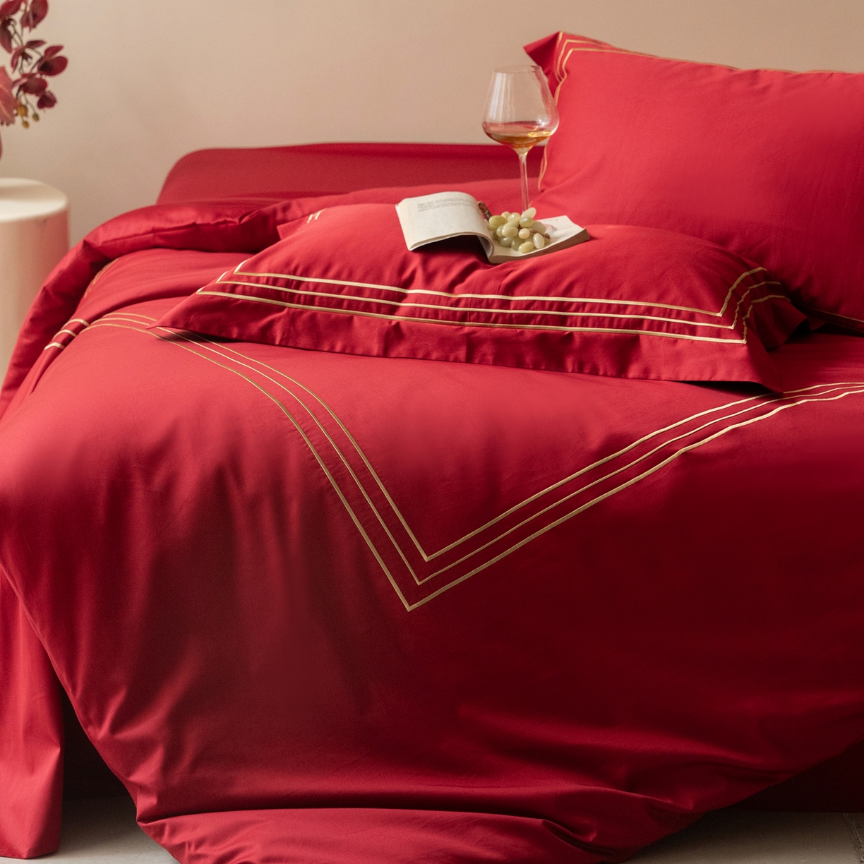 91家纺网 家纺一手货源 找家纺 （总）安力森/诚臻酒店用品 2026新款结婚被套四件套婚庆纯棉全棉红色被套床单床上用品床笠月光欢喜刺绣