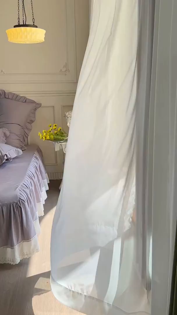 91家纺网 家纺一手货源 找家纺 乐朵家居 2026新款 25-3郁金香 天丝缎蕾丝床裙+可配空调 灰色