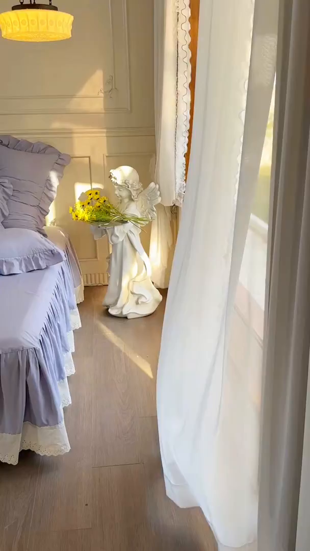 91家纺网 家纺一手货源 找家纺  乐朵家居 2026新款 25-3郁金香 天丝缎蕾丝床裙+可配空调 紫