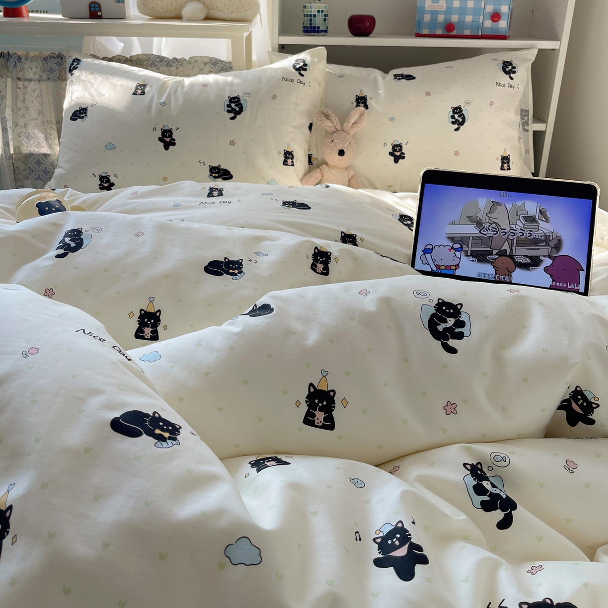 91家纺网 家纺一手货源 找家纺 耀悦家纺 2026新款40支a类全棉纯棉小清新卡通ins风博主风四件套 调皮小黑喵