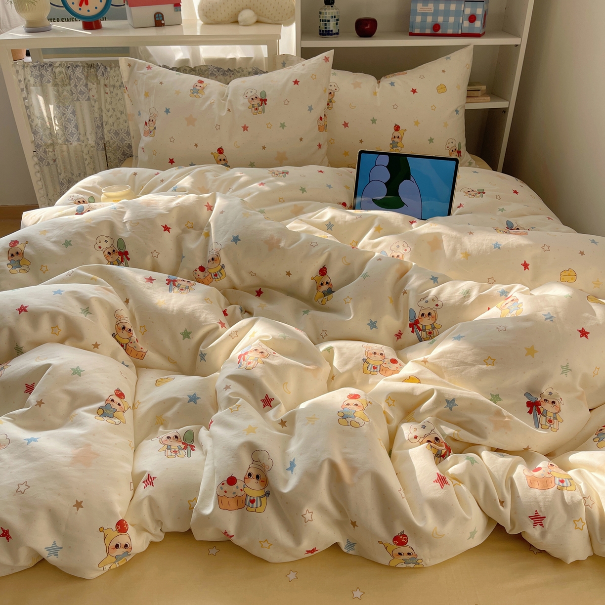 91家纺网 家纺一手货源 找家纺 耀悦家纺 2026新款40支a类全棉纯棉小清新卡通ins风博主风四件套 美食星人