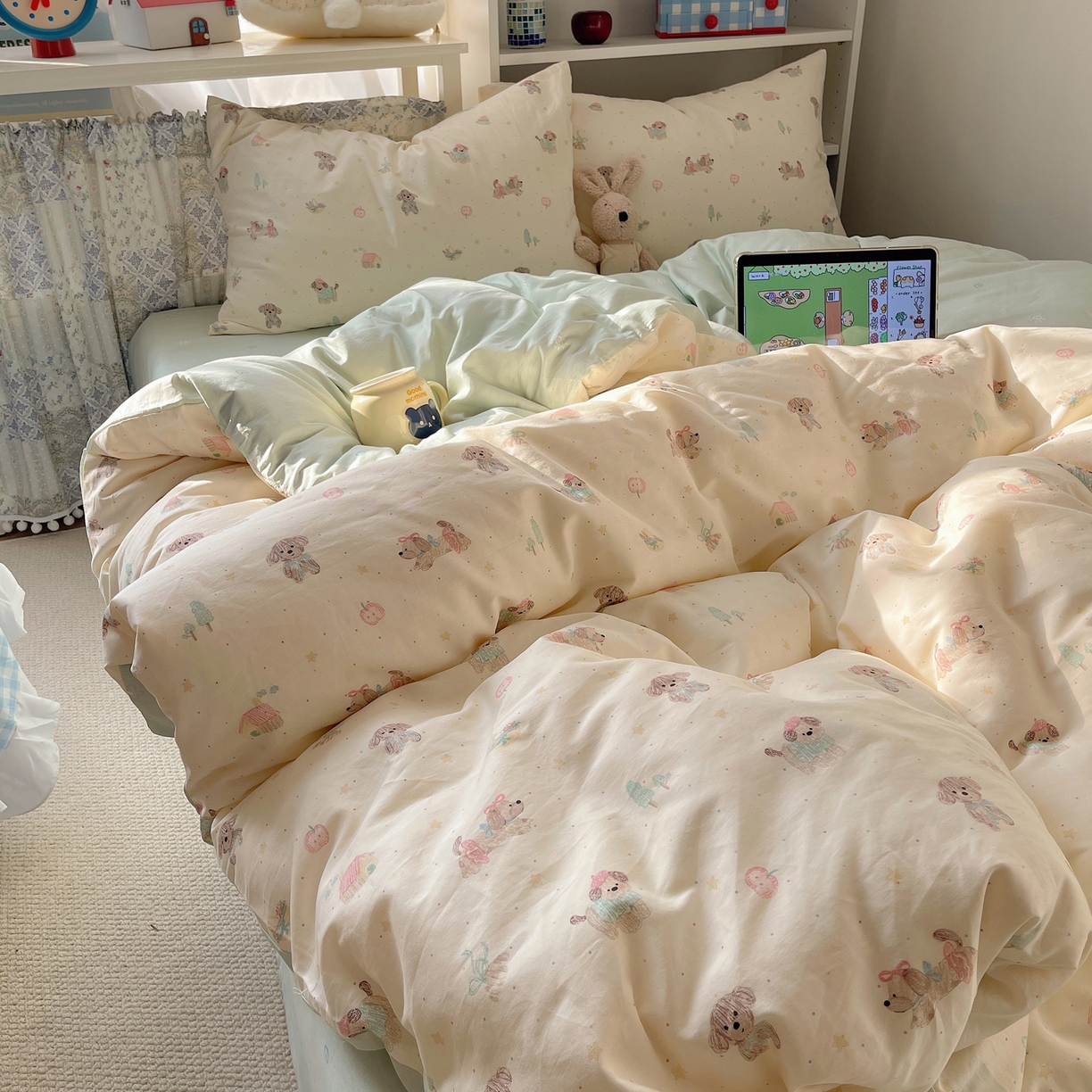 91家纺网 家纺一手货源 找家纺 耀悦家纺 2026新款40支a类全棉纯棉小清新卡通ins风博主风四件套 线喵苹果狗