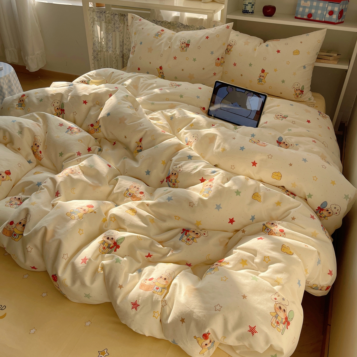 91家纺网 家纺一手货源 找家纺 耀悦家纺 2026新款40支a类全棉纯棉小清新卡通ins风博主风四件套 美食星人